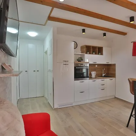 Split Inn Apartments Apartment