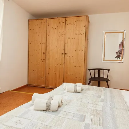 Split Inn Apartments
