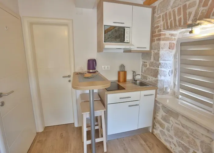 Apartment Split Inn Apartments