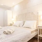 Split Inn Apartments Apartment *
