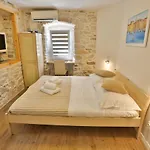 شقة Split Inn Apartments *