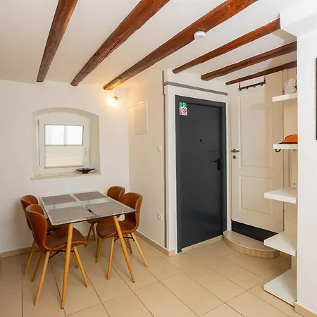 Lejlighed Split Inn Apartments *